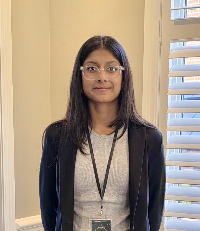 Headshot of Mahek Patel